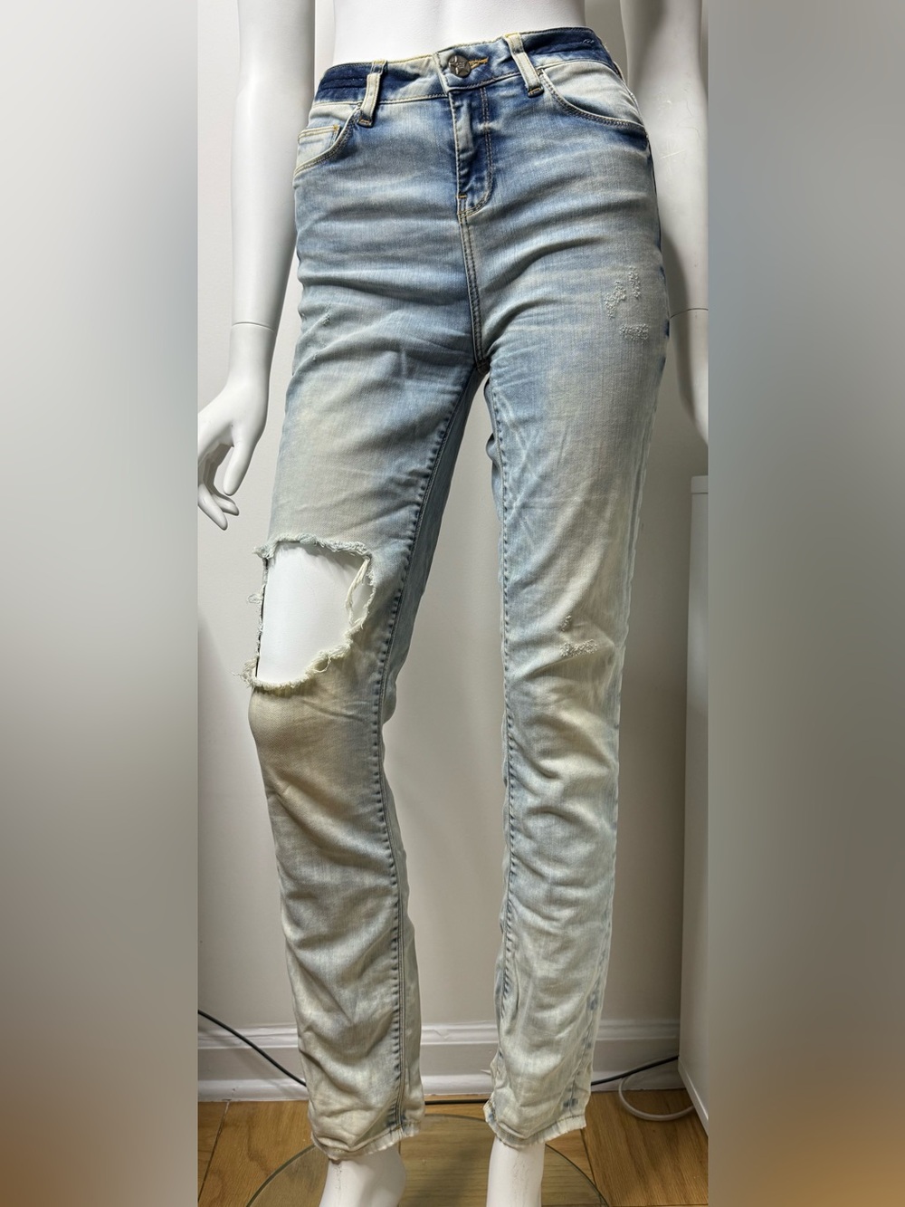 Silvian Heach Denim Distressed Acid Wash Skinny Jeans Sz 26